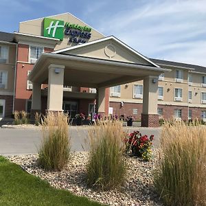 Holiday Inn Express Hotel & Suites Council Bluffs - Convention Center Area By Ihg